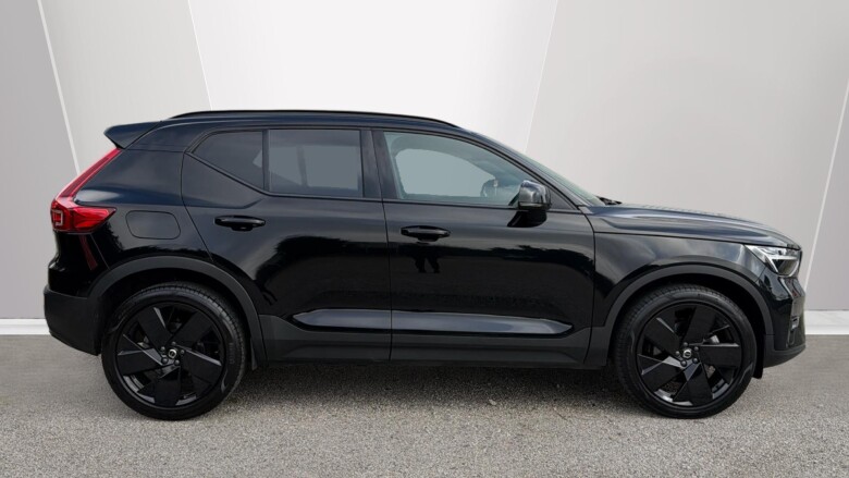 Volvo XC40 2.0 B3P Plus Black Edition 5dr Auto Petrol Estate